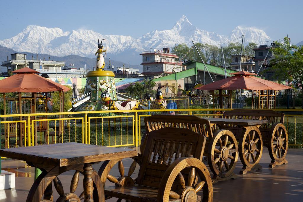 Hotel Jal Mahal Pokhara Exterior foto