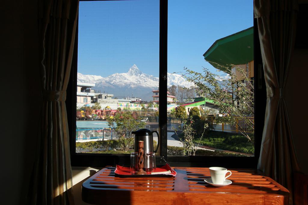 Hotel Jal Mahal Pokhara Zimmer foto
